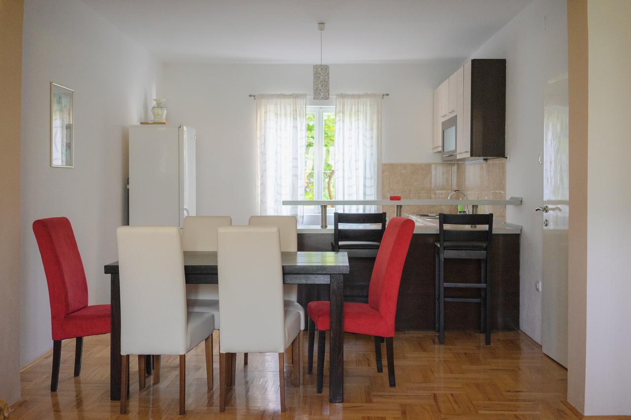 Apartment Maric Trebinje Exterior foto